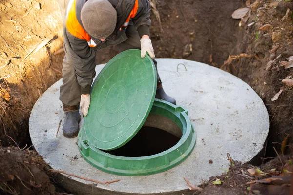 Emergency Septic Maintenance Specialists Available 24/7