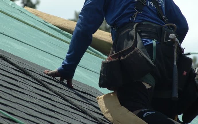 Experienced Roofing Contractor Offering Quality Workmanship